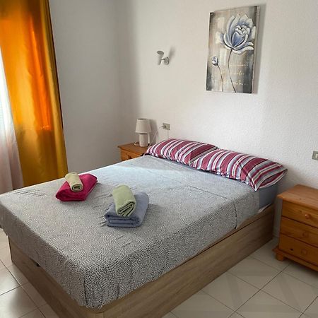 Apt Los Cristianos Beach 1 Екстериор снимка